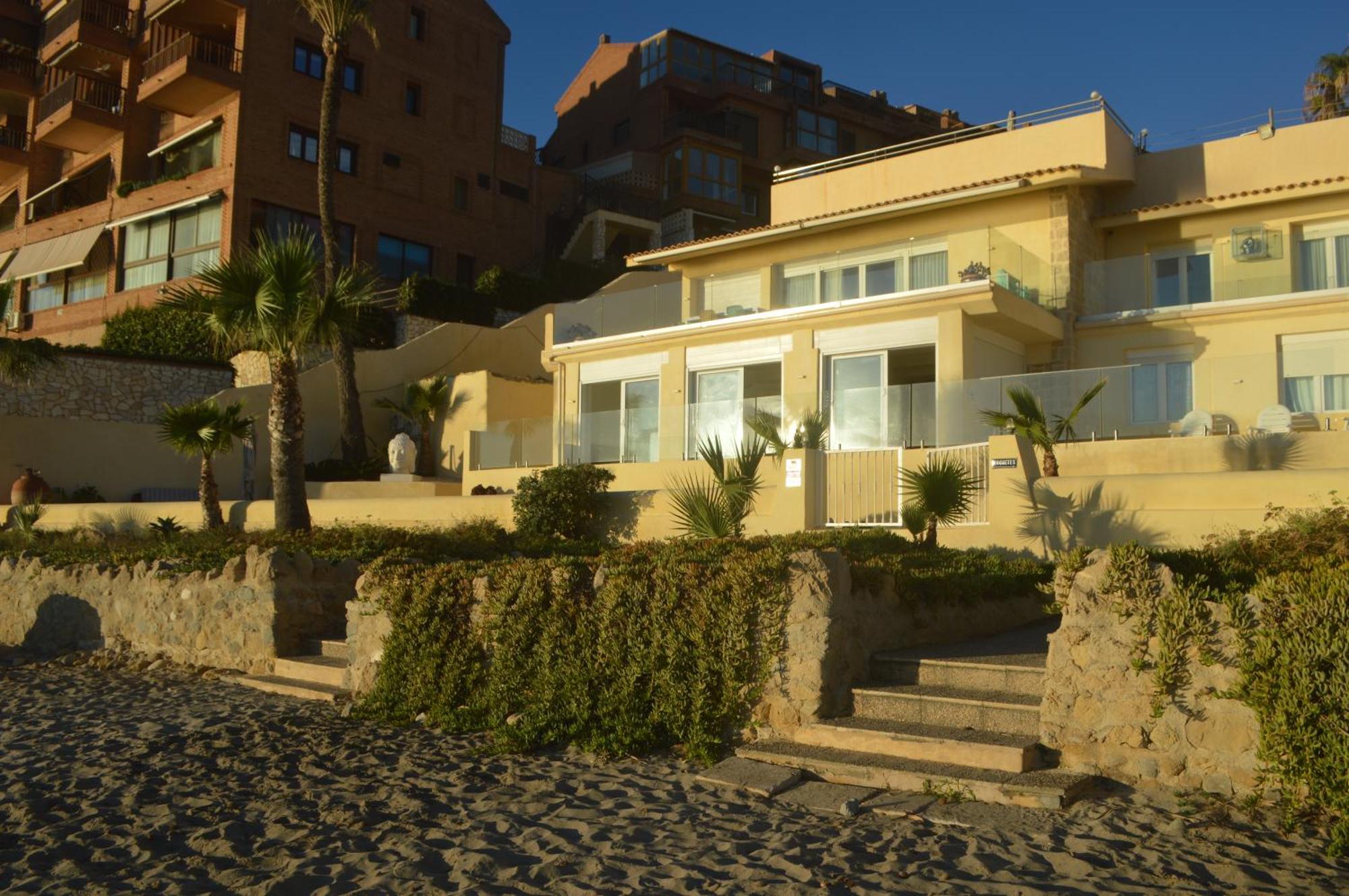 Espectacular Apartamento A Pie De Playa En Chalet Roquetes Alicante Exteriér fotografie